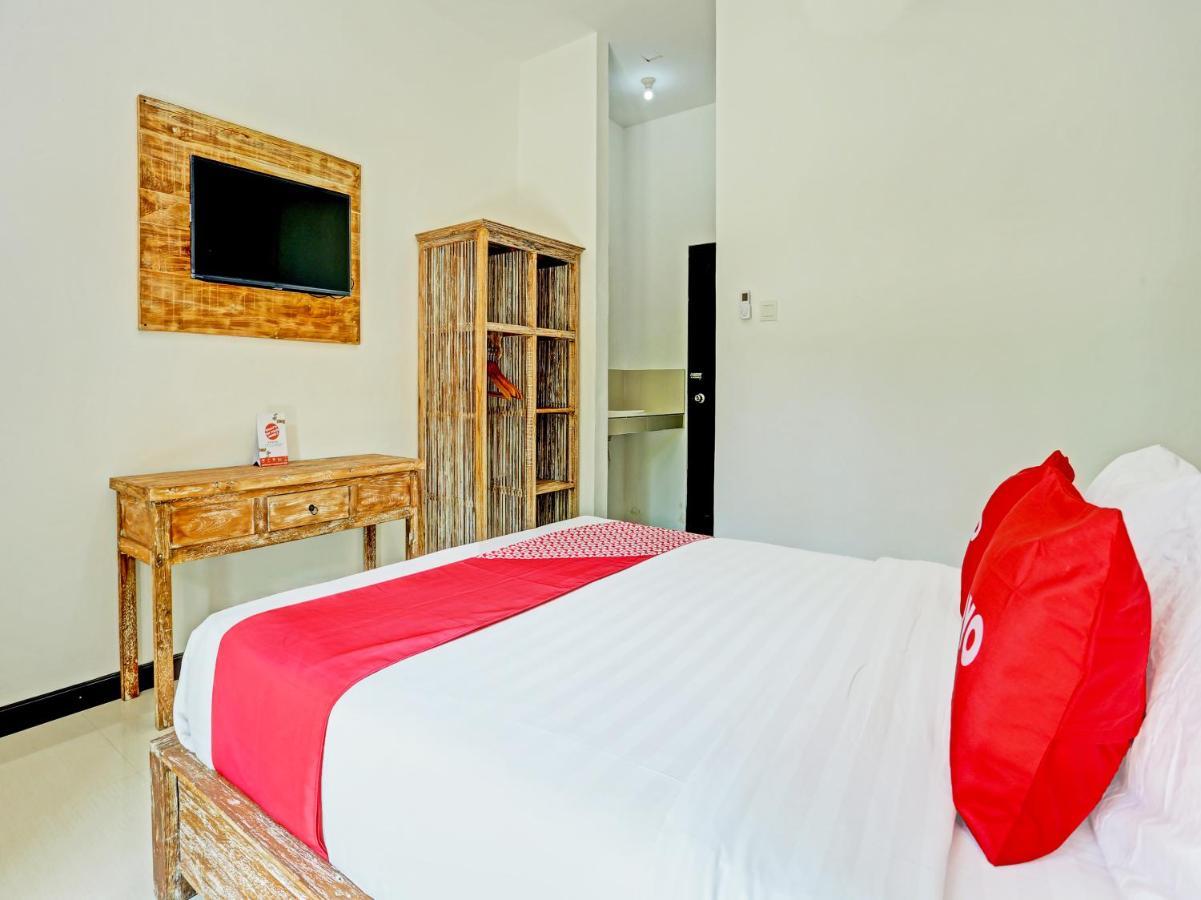 Oyo 91123 Madhava 108 Hotel อูงาซัน ภายนอก รูปภาพ