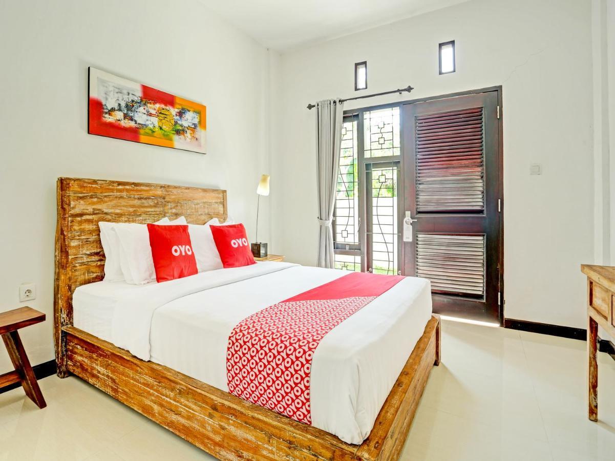 Oyo 91123 Madhava 108 Hotel อูงาซัน ภายนอก รูปภาพ